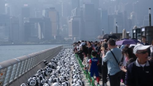 「PANDA GO! 香港遊」在尖沙咀星光大道展出