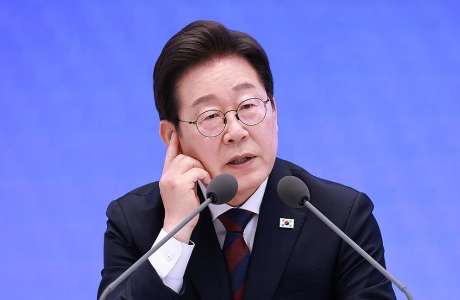 韩国总统：将尽快改善韩中关系 